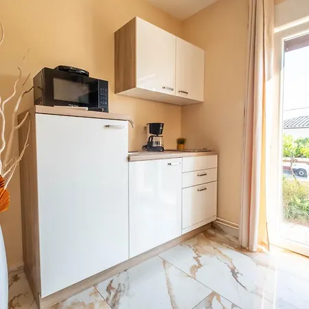 Bed & Breakfast Premium Relax Novi Vinodolski